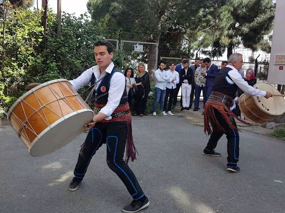 Adana Haydar Şeker Davul Zurnacı